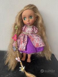 Bambola RAPUNZEL animator Disney Deluxe