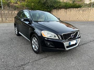 Volvo XC60 2.4d Momentum fwd 175cv auto