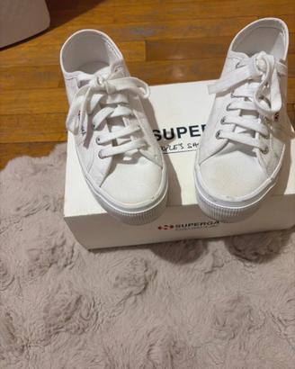 Superga con platform