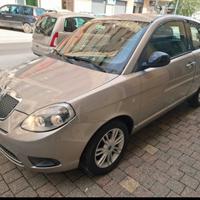 Lancia Ypsilon 1.3 Multijet 75 CV ORO 2011