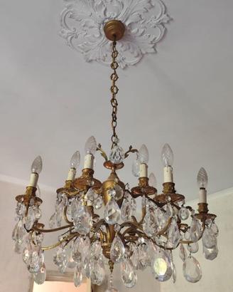 Lampadario vintage a Parma