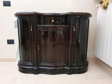 Mobile ingresso in mogano