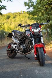 Benelli tnt 125 