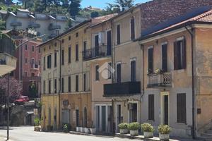 4 LOCALI A FIUGGI