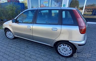 Fiat Punto 1.2 - 5 porte
