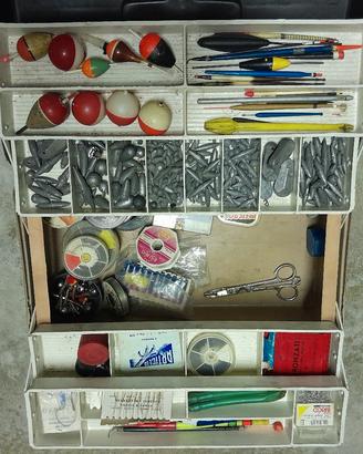 attrezzatura pesca vintage