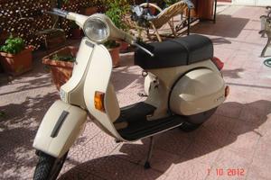 VESPONE PIAGGIO PX 150