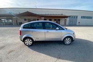Audi A2