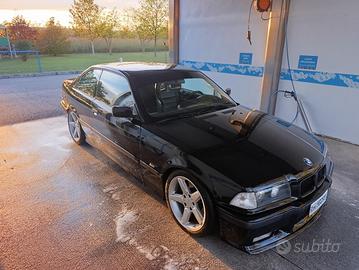 BMW e36 320i swap M54b30 