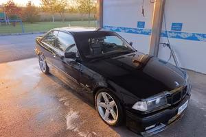 BMW e36 320i swap M54b30 