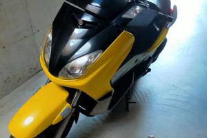 Yamaha X-Max 250 - 2006