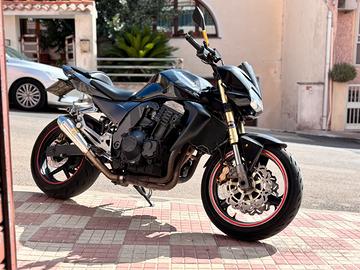 Kawasaki Z750