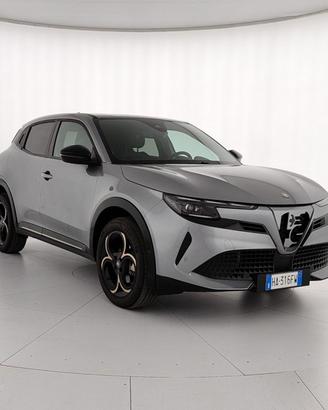 Alfa Romeo Junior 1.2 145 CV Hybrid eDCT6 Q4 Inten