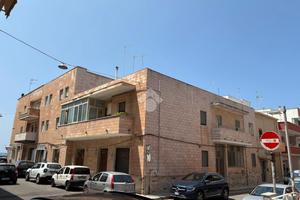 5 LOCALI A GALLIPOLI