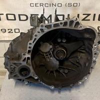 Cambio manuale Toyota Avensis 2.2D-4D del 2013