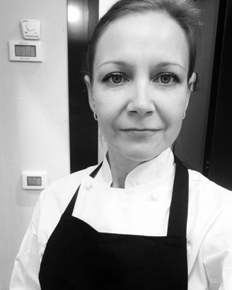 Donna, aiuto cuoco, antipasti, pasticceria