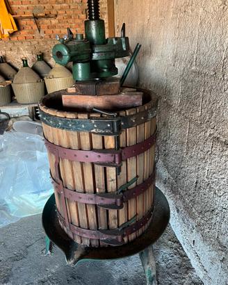 Torchio per vendemmia