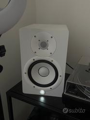 Coppia YAMAHA POWERED SPEAKER SYSTEM MODEL HS7  			