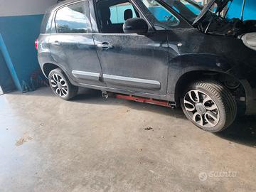 ricambi 500l 1.6 mj paraurti cerchi interni crusco