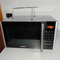 Forno a microonde 