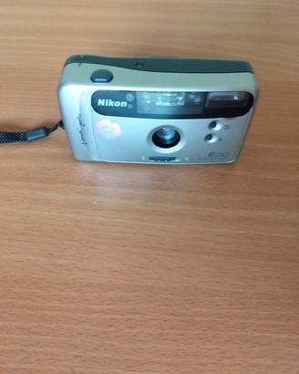 Nikon Af230 anni 90 obbiettivo Nikon 29mmf/45