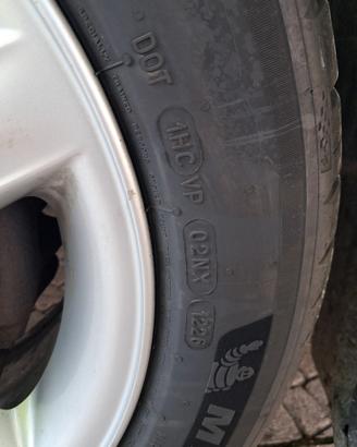 cerchi originali bmw da 16 e gomme da 225-50 - R16