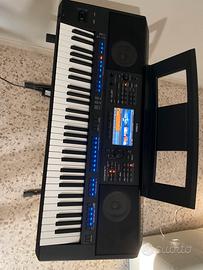 Yamaha psr-SX 900