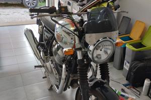 Royal Enfield Interceptor - 2022