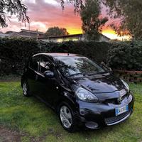 Toyota Aygo 1.0 12V VVT-i 5 porte Sol