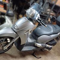 ricambi aprilia scarabeo light 250 300 400 500 ie