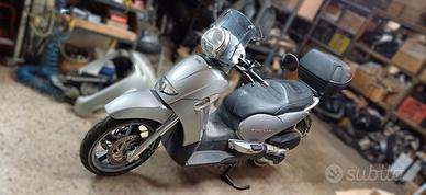 ricambi aprilia scarabeo light 250 300 400 500 ie