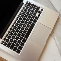 MacBook Pro  13” Early 2015