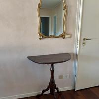 Consolle e specchio