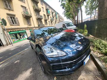 PORSCHE Cayenne Coupé - 2021