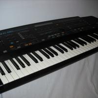 Workstation ROLAND E 86