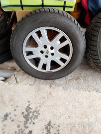 quattro cerchi con gomme invernali Land rover