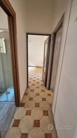 Bari, Bilocale non arredato