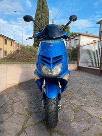 Aprilia Leonardo 125