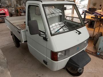 Piaggio Ape TM 703