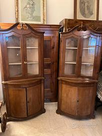 Coppia di angoliere antiche