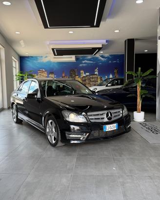 Mercedes-benz C 220 CDI BlueEFFICIENCY Avantgarde