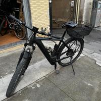 Bicicletta elettrica CUBE CROSS HYBRID PRO 625 ALL