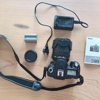 Nikon D90 - solo corpo macchina