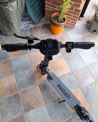 Monopattino Ducati Pro 2 plus