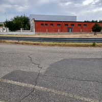 Locale artigianale-commerciale