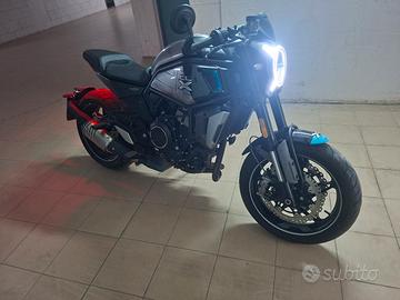 CF MOTO CLX 700 SPORT