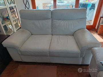 Divano due posti pelle bianco