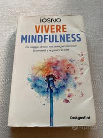 Libro vivere mindfulness