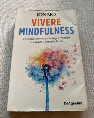 Libro vivere mindfulness