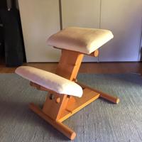 Sedia/sgabello svedese ergonomica